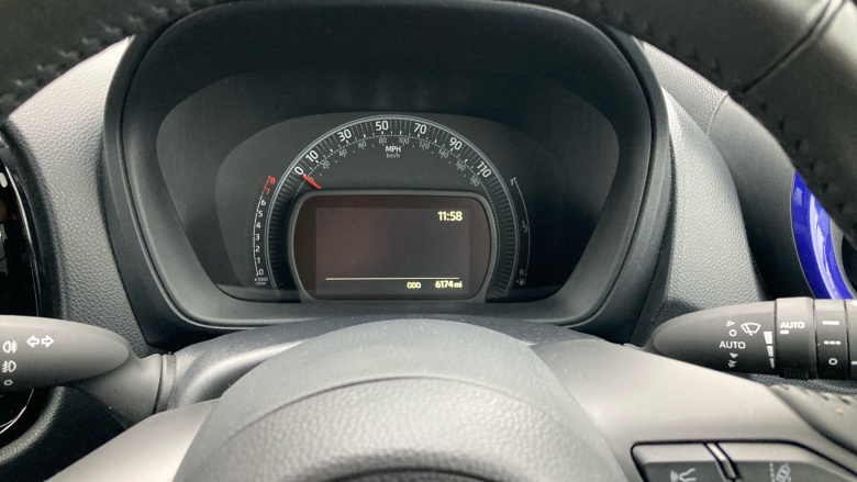 Toyota Aygo X 1.0 VVT-i Edge 5dr Auto Petrol Hatchback